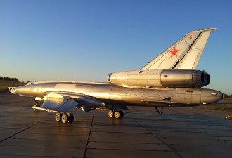 Scale model  Tupolev Tu-22KDP  anti-radar missile carrier