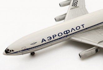 Scale model  Ilyushin IL-86 wide-body airliner