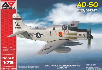 Макети  AD-5Q "SkyRaider" (ECM version)