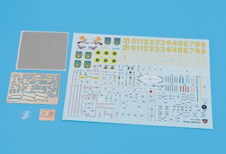 Макети  Mirage 2000-5F jet fighter (in ZSU service)